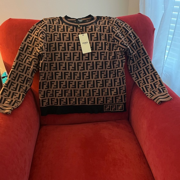 Fendi Beige and Black FF Logo Crewneck Sweater - Picture 3 of 3